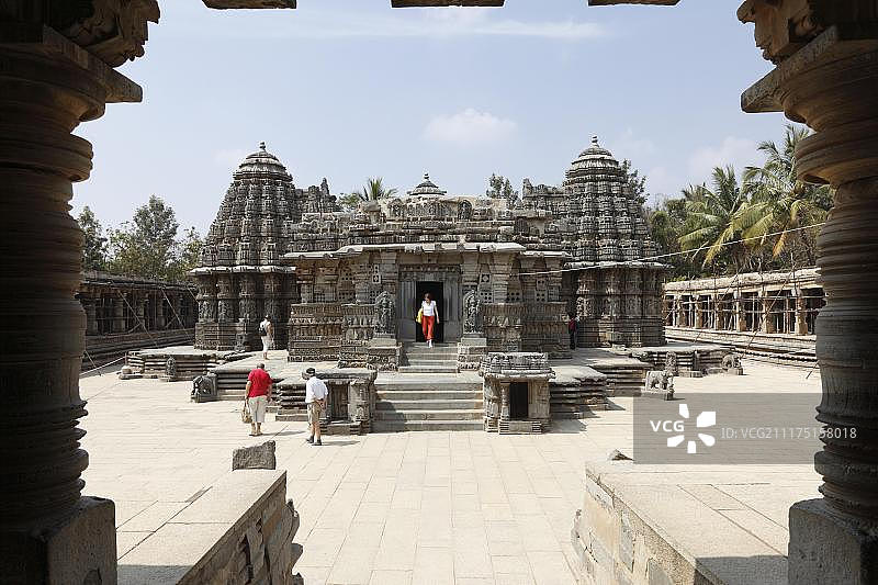 印度南部卡纳塔克邦索姆纳特普尔的凯萨瓦神庙图片素材