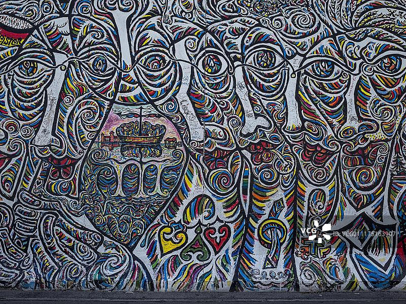沙米尔·吉马耶夫，东边画廊的涂鸦，弗里德里希斯海因，柏林，德国，欧洲图片素材