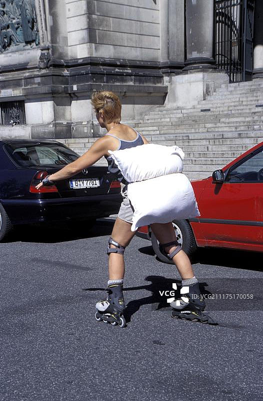 德国柏林Rollschuhe Kissen Schutz图片素材