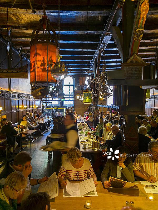 德国吕贝克历史悠久的航海家协会餐厅图片素材