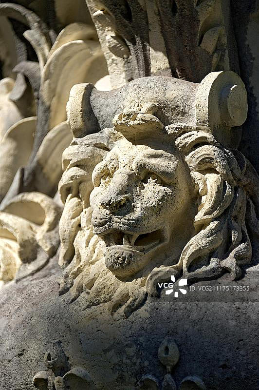 林德霍夫宫的狮子头雕塑，上巴伐利亚，巴伐利亚，德国，欧洲图片素材