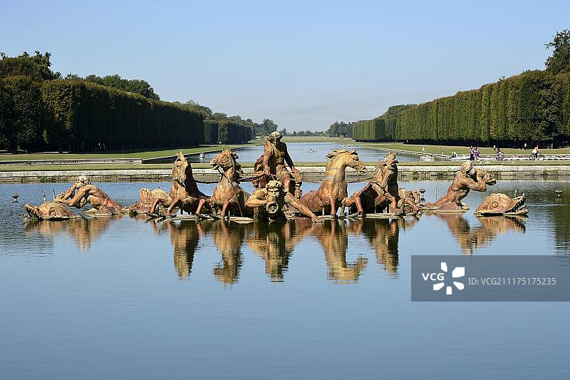 法国凡尔赛公园的阿波罗喷泉图片素材
