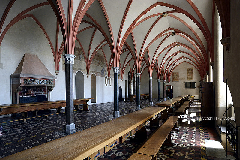 马尔堡修道院餐厅，欧洲最大的中世纪城堡群，波兰波美拉尼亚省马尔堡图片素材