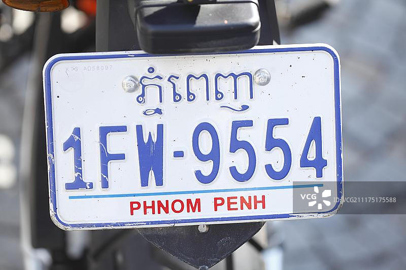 摩托车上的金边牌照，柬埔寨，亚洲图片素材