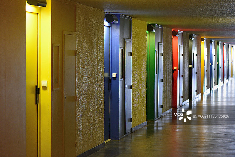 勒·柯布西耶设计的菲尔米尼居住单元图片素材