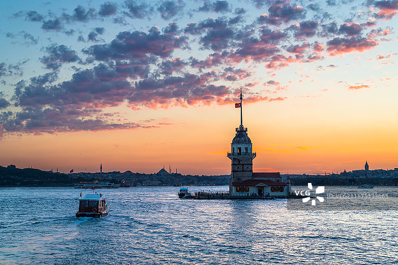 土耳其伊斯坦布尔少女塔图片素材