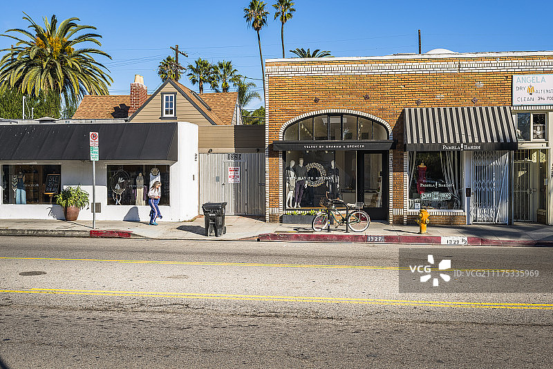 美国威尼斯精品店沥青路图片素材