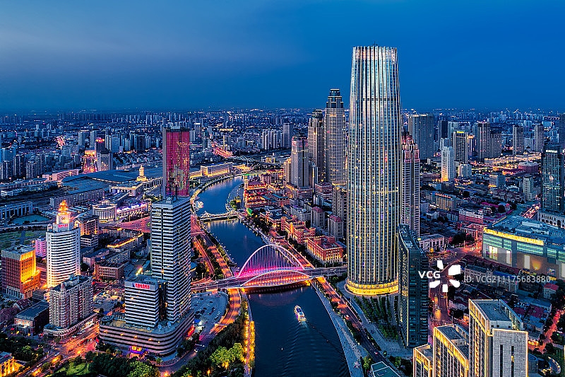 航拍天津海河津塔夜景图片素材