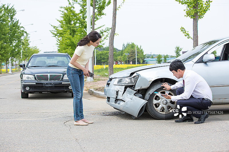 道路、汽车和交通事故图片素材
