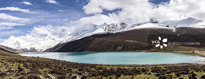 西藏萨普神山风光图片素材