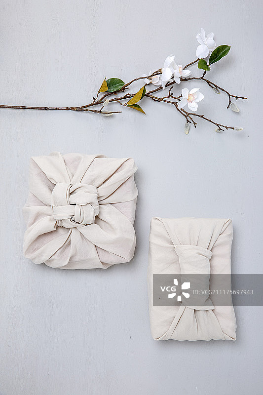 韩国传统节日礼品盒亚麻布传统文化图片素材