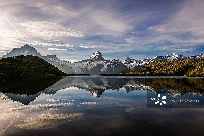 格林德瓦附近的巴哈尔普湖图片素材