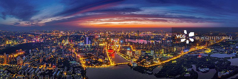 武昌夜景鸟瞰图片素材