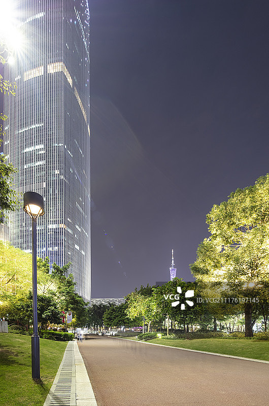 广州夜色散步图片素材