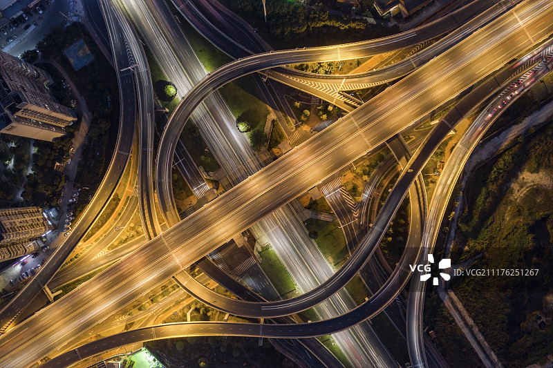 航拍城市高架桥图片素材