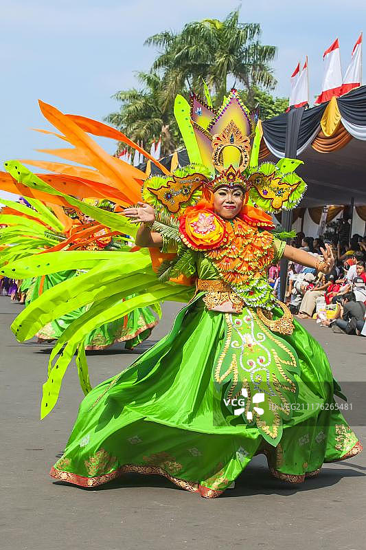 印尼东爪哇Jember时装节上的精致服装图片素材