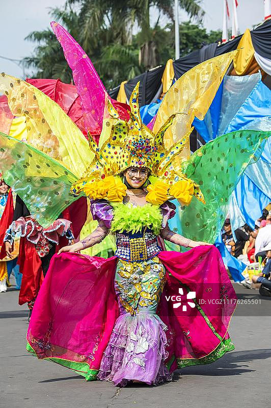 印尼东爪哇Jember时装节上的精致服装图片素材