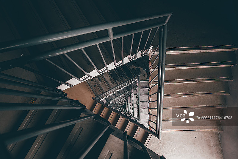 三角旋转楼梯图片素材