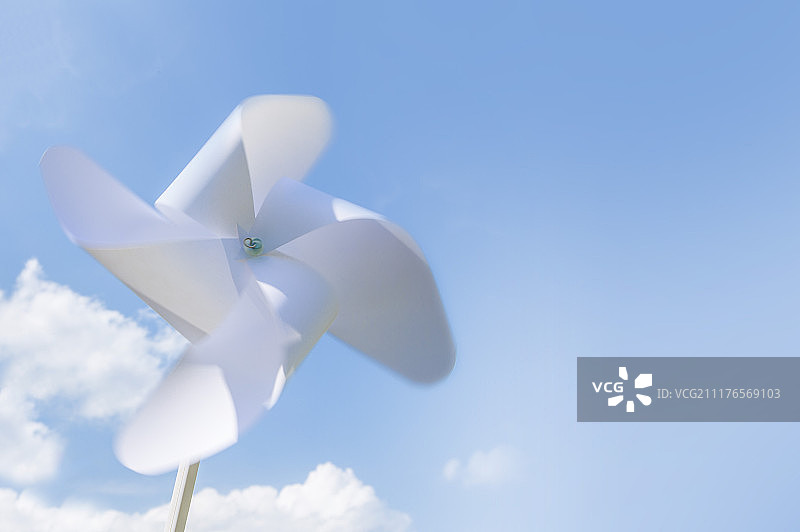 风车与蓝天图片素材