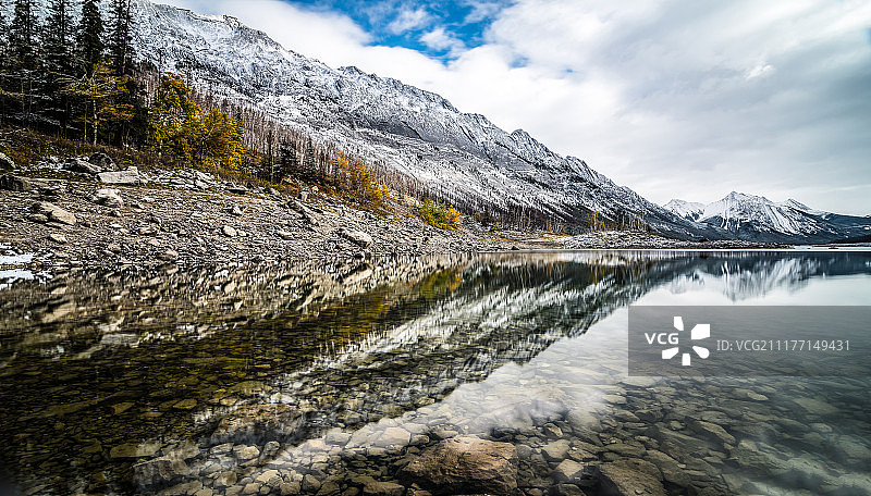 湖光山色图片素材