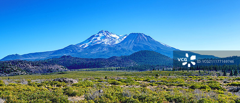 山峰风光图片素材