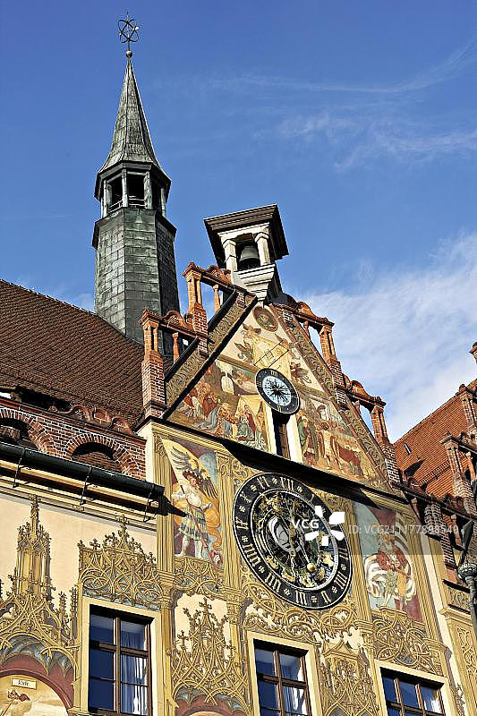 德国巴登-符腾堡州乌尔姆市市政厅图片素材