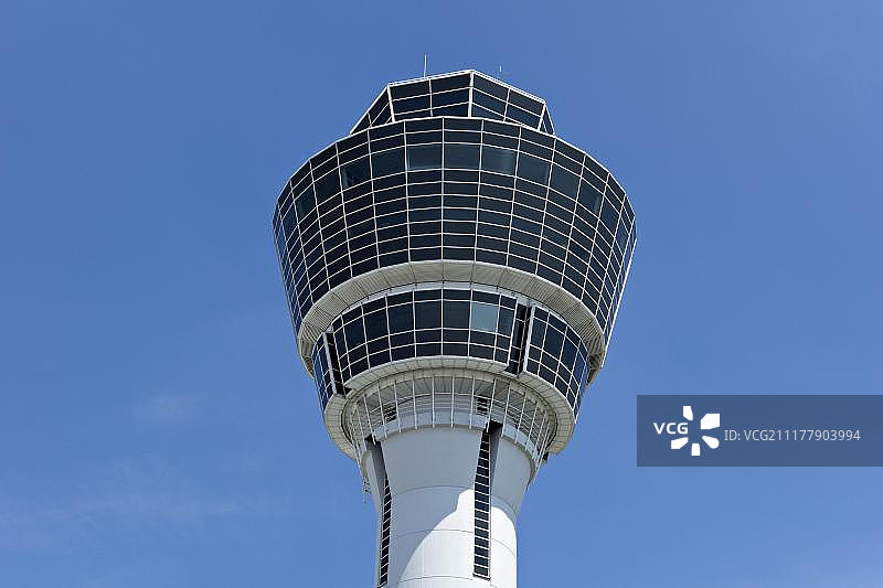 慕尼黑机场的空中交通控制塔图片素材
