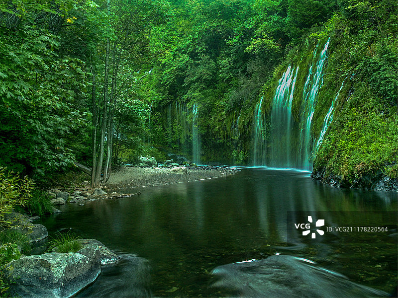 莫斯布雷瀑布图片素材