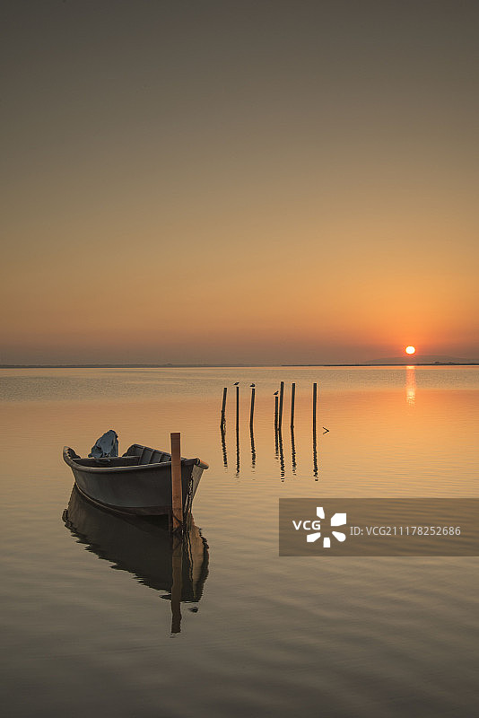 莱西纳泻湖日出图片素材