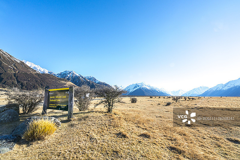 通往库克山国家公园的路，新西兰图片素材