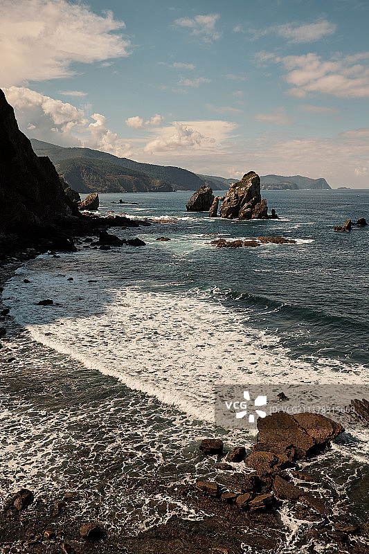 加兹特鲁加特切岛海岸风光图片素材