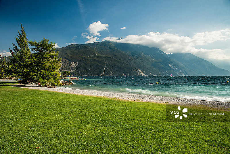 绿色海滩图片素材