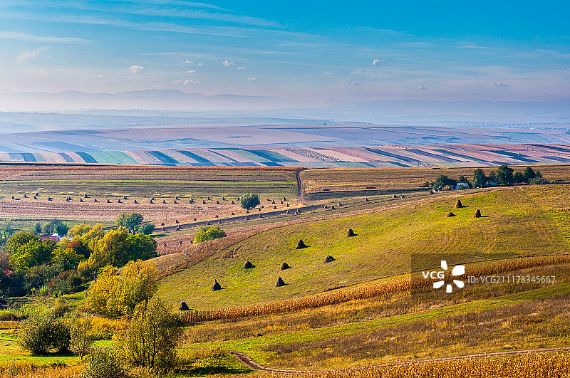 干草堆地图片素材