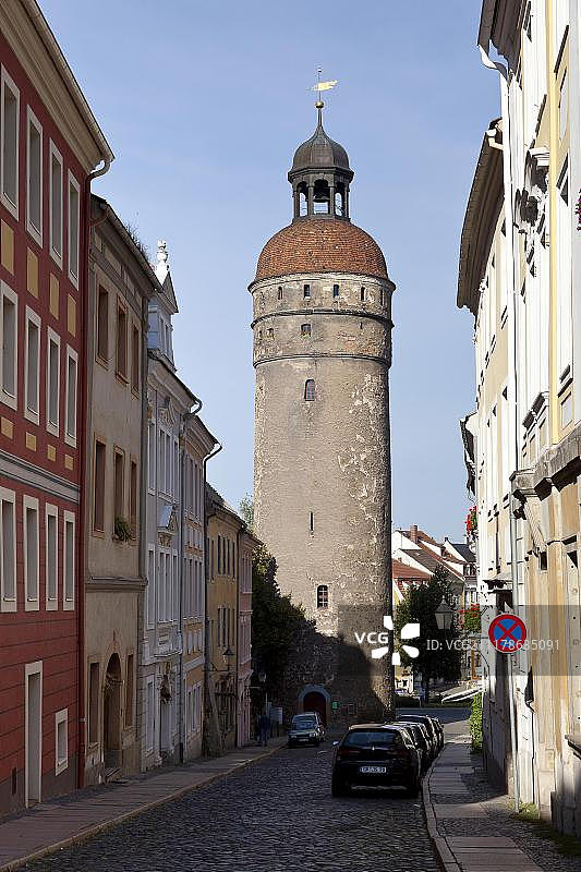 德国萨克森州上卢萨蒂亚地区格尔利茨市的尼古拉街和尼古拉塔图片素材