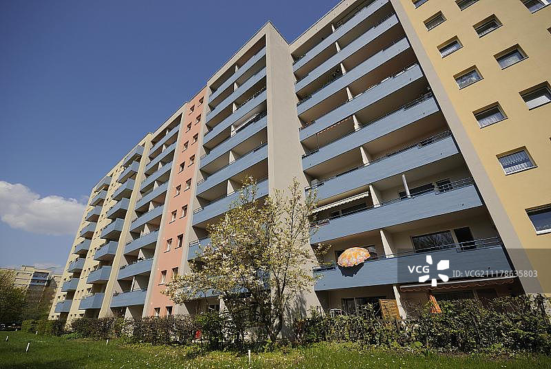 格罗皮乌斯城：柏林新克尔恩区的大型住宅区图片素材
