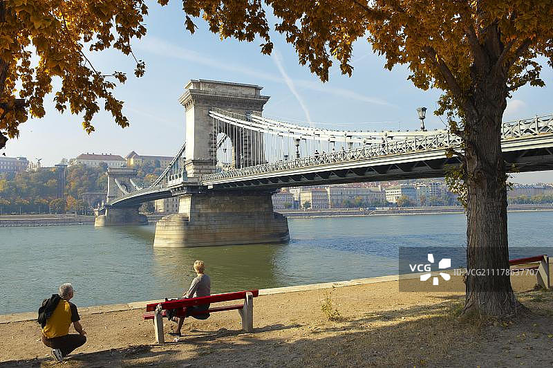 塞切尼链桥，多瑙河上的链桥，布达佩斯，匈牙利，欧洲图片素材