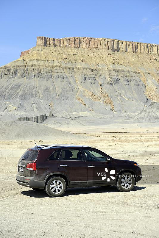 起亚索兰托与犹他州工厂孤丘特殊越野公路车辆区图片素材