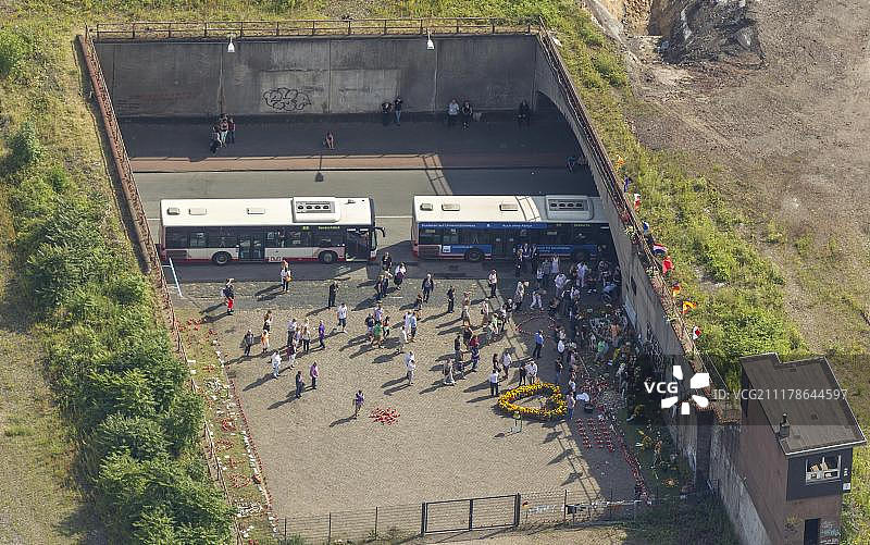 德国北莱茵-威斯特法伦州杜伊斯堡卡尔-莱尔大街隧道2010年爱的大游行21名遇难者纪念碑航拍图片素材