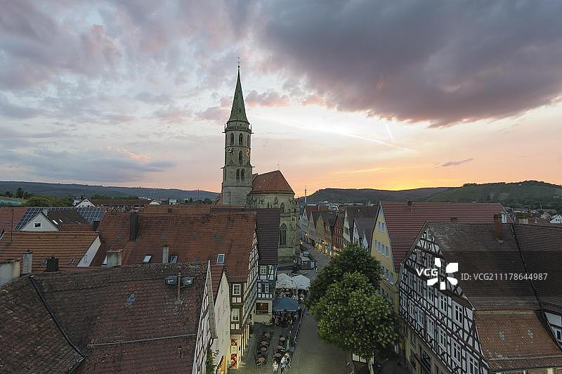 德国巴登-符腾堡州肖恩多夫的新教城镇教堂图片素材