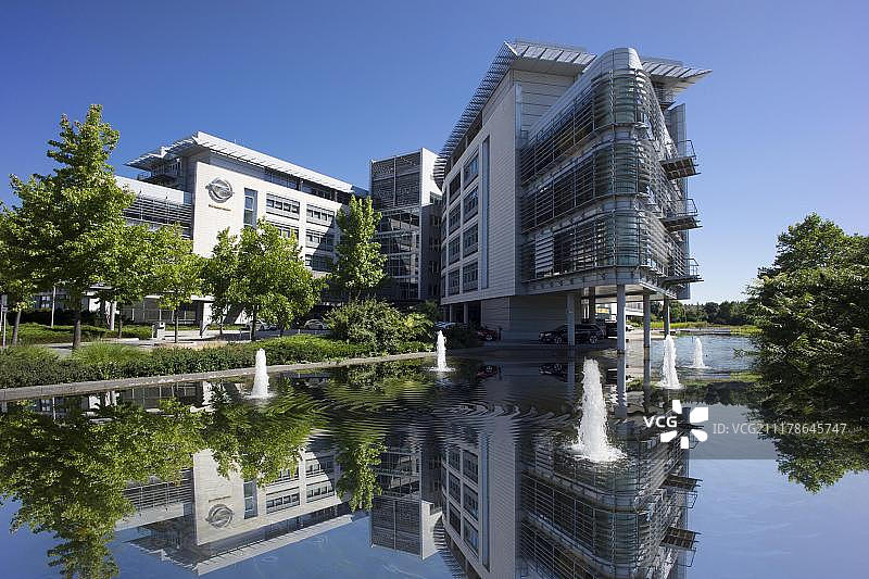 亚当·欧宝之家，亚当·欧宝股份公司总部，吕塞尔斯海姆，黑森州，德国，欧洲图片素材