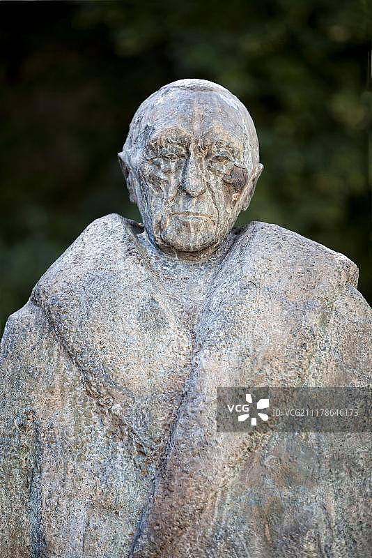 德国科隆市长康拉德·阿登纳雕像图片素材