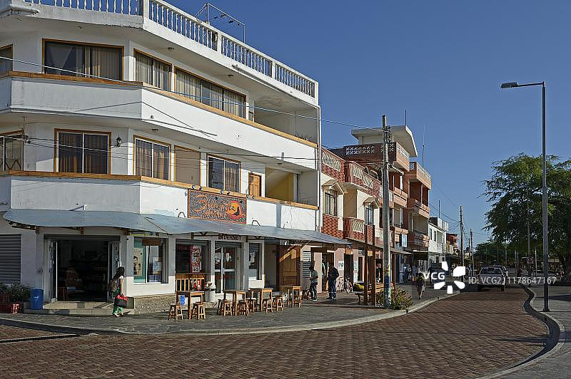 厄瓜多尔加拉帕戈斯群岛，圣克里斯托瓦尔岛上的商店和餐馆图片素材