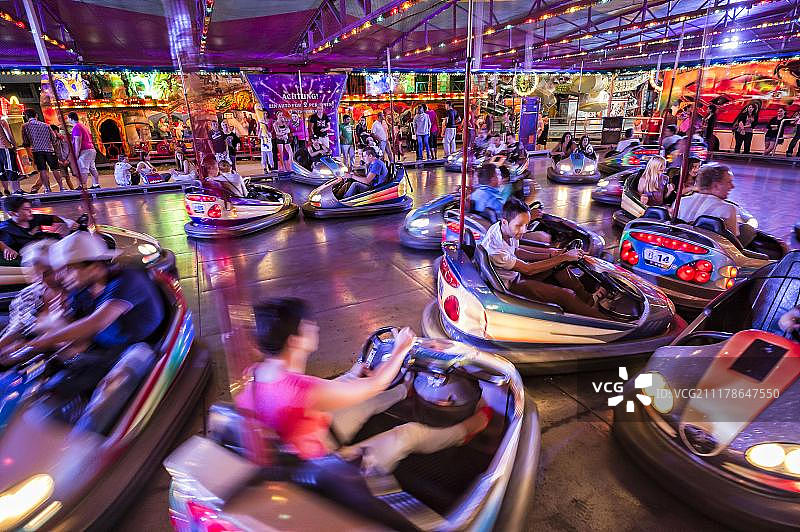 因斯布鲁克自动赛车场碰碰车图片素材