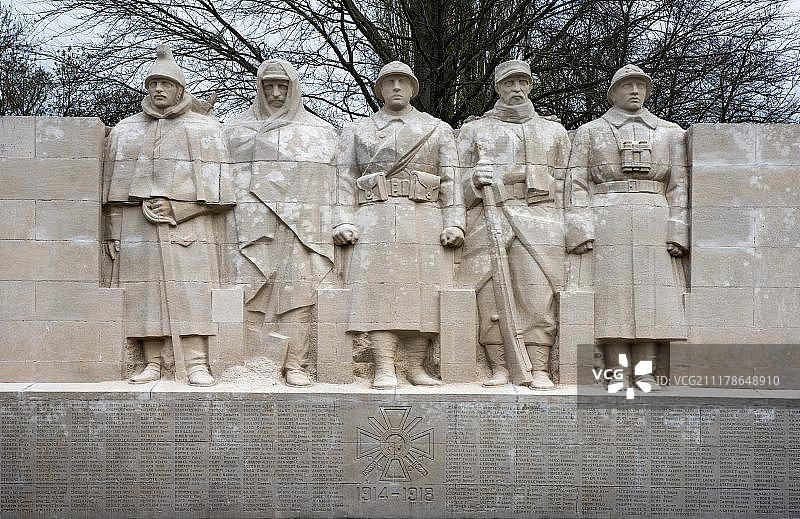 法国凡尔登第一次世界大战阵亡将士纪念碑图片素材