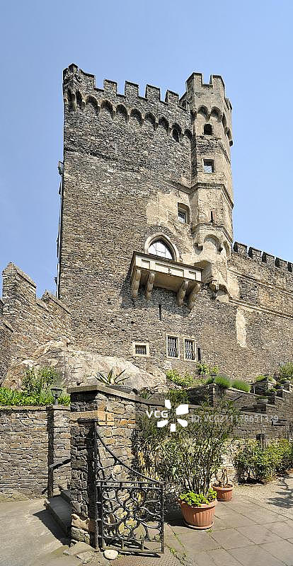 莱茵施泰因城堡，位于德国莱茵兰-普法尔茨州，联合国教科文组织世界遗产图片素材