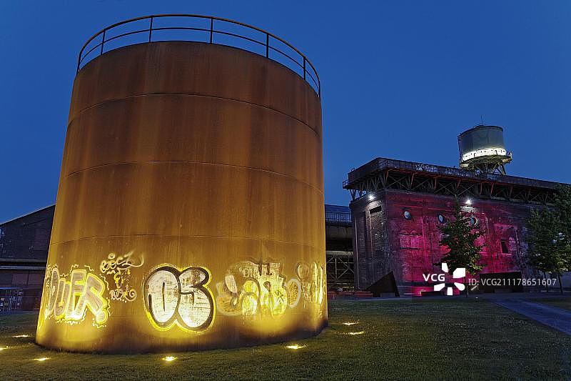 波鸿世纪厅夜景图片素材