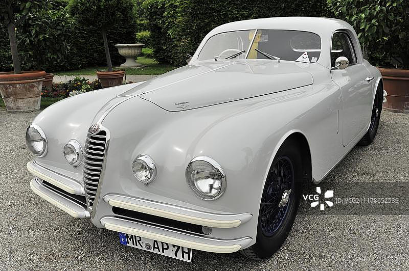 阿尔法罗密欧6C 2500 SS经典车图片素材