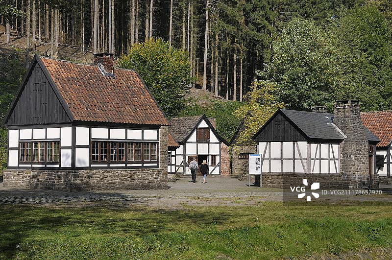 德国哈根威斯特伐利亚州立工艺技术博物馆：锡格尔地区特产小型锻造厂图片素材