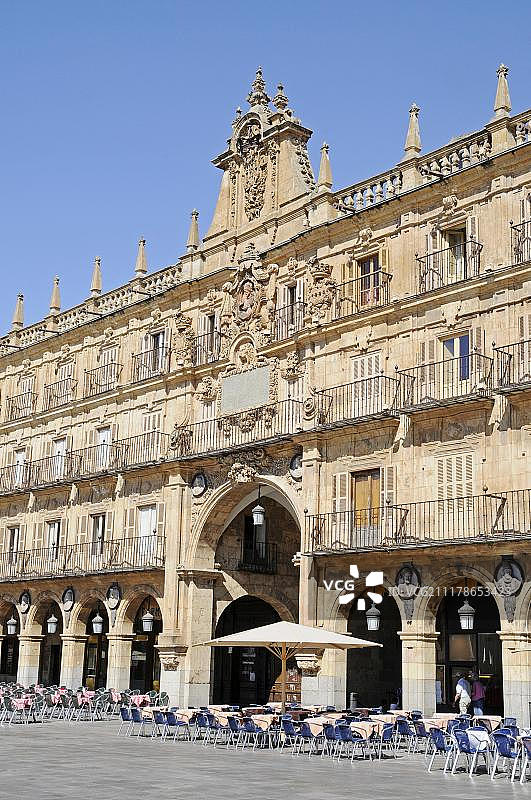 西班牙卡斯蒂利亚-莱昂萨拉曼卡马约尔广场、市政厅图片素材