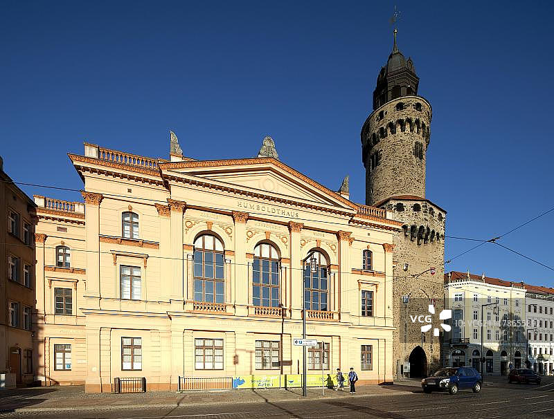 洪堡特豪斯建筑，州立自然历史博物馆，赖兴巴赫塔，格尔利茨，上卢萨蒂亚，卢萨蒂亚，萨克森，德国，欧洲图片素材